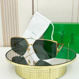 Picture of Bottega Veneta Sunglasses _SKUfw48552030fw